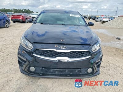Piąte zdjęcie samochodu w środku: 2020 KIA FORTE LXS VIN:3KPF24AD6LE196177 - miniatura
