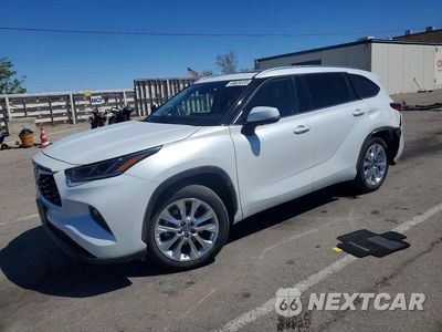 2022 TOYOTA HIGHLANDER 5TDYZRAH2NS100834 - główne zdjęcie licytacji z USA - miniatura