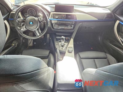 Zdjęcie 8 z 12 samochodu: 2017 BMW 330E VIN:WBA8E1C50HK895410 - miniatura