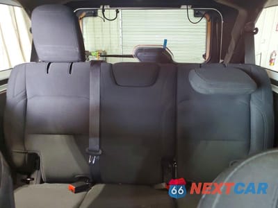 Zdjęcie 10 z 14 samochodu: 2021 JEEP WRANGLER UNLIMITED SPORT VIN:1C4HJXDN1MW761086 - miniatura