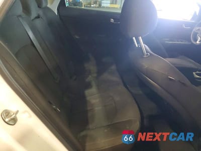 Zdjęcie 10 z 12 samochodu: 2018 KIA OPTIMA LX VIN:5XXGT4L32JG231727 - miniatura