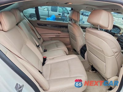 Zdjęcie 10 z 12 samochodu: 2013 BMW 5 SERIES 550I RWD VIN:WBAYE8C57DDE22260 - miniatura
