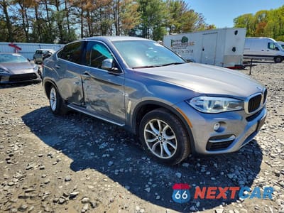 Czwarte zdjęcie samochodu z boku: 2015 BMW X6 XDRIVE35I VIN:5UXKU2C57F0F95410 - miniatura