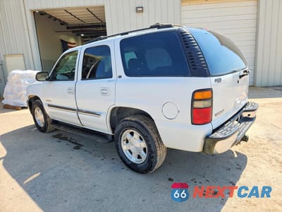 Drugie zdjęcie samochodu z przodu: 2004 GMC YUKON VIN:1GKEC13Z04J279984 - miniatura