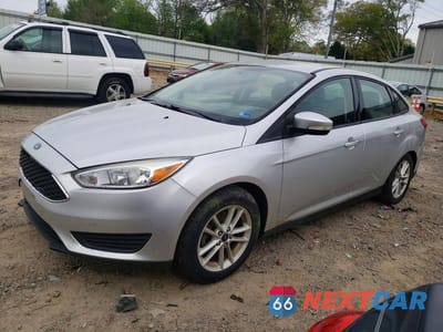 2017 FORD FOCUS SE 1FADP3FE5HL238282 - główne zdjęcie licytacji z USA - miniatura