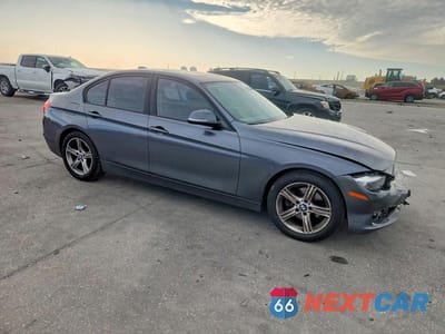 Czwarte zdjęcie samochodu z boku: 2014 BMW 320 I VIN:WBA3B1G51ENS80405 - miniatura