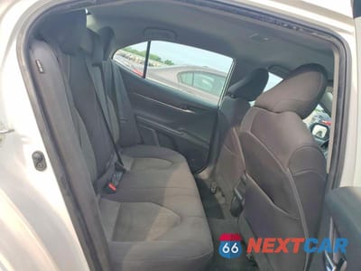 Zdjęcie 10 z 12 samochodu: 2022 TOYOTA CAMRY LE VIN:4T1C11AK0NU633044 - miniatura