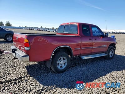 Trzecie zdjęcie samochodu z tyłu: 2000 TOYOTA TUNDRA SR5 VIN:5TBBT441XYS063196 - miniatura