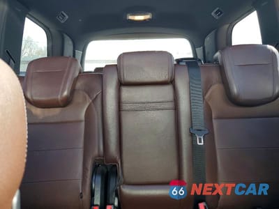 Zdjęcie 10 z 13 samochodu: 2015 MERCEDES-BENZ GL 550 4MATIC VIN:4JGDF7DE7FA587603 - miniatura