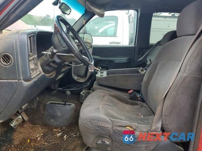 Zdjęcie 7 z 13 samochodu: 2002 CHEVROLET SILVERADO 2500 FLATBED TRUCK VIN:1GCHK29U42E279120 - miniatura
