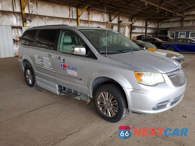 Czwarte zdjęcie samochodu z boku: 2011 CHRYSLER TOWN & COUNTRY LIMITED VIN:2A4RR6DG6BR690119 - miniatura