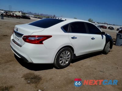 Trzecie zdjęcie samochodu z tyłu: 2017 NISSAN ALTIMA 2.5 S VIN:1N4AL3AP2HN341235 - miniatura