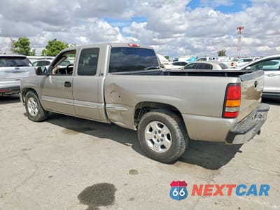 Drugie zdjęcie samochodu z przodu: 2002 GMC NEW SIERRA C1500 VIN:2GTEC19T121153915 - miniatura