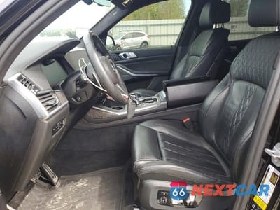Zdjęcie 7 z 13 samochodu: 2020 BMW X7 M50I VIN:5UXCX6C08LLE35604 - miniatura