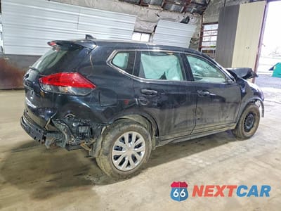 Trzecie zdjęcie samochodu z tyłu: 2017 NISSAN ROGUE S VIN:JN8AT2MV3HW008443 - miniatura