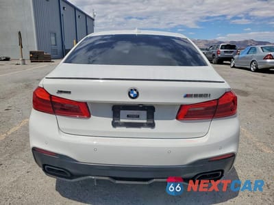 Zdjęcie 6 z 12 samochodu: 2019 BMW M550XI VIN:WBAJB9C54KB464133 - miniatura