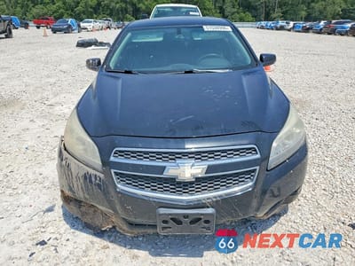 Piąte zdjęcie samochodu w środku: 2013 CHEVROLET MALIBU 1LT VIN:1G11C5SA7DF324024 - miniatura