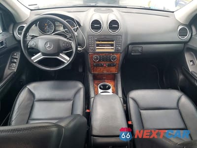 Zdjęcie 8 z 13 samochodu: 2009 MERCEDES-BENZ ML 550 VIN:4JGBB72E59A445681 - miniatura