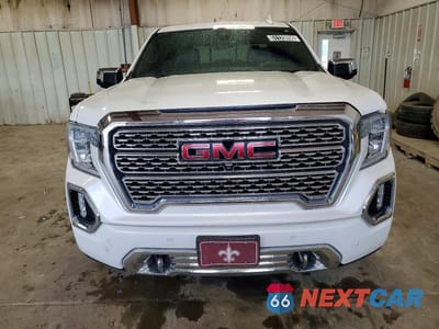 Piąte zdjęcie samochodu w środku: 2019 GMC SIERRA K1500 DENALI VIN:1GTU9FEL2KZ171330 - miniatura
