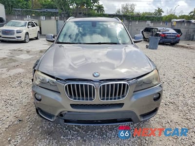 Piąte zdjęcie samochodu w środku: 2013 BMW X3 XDRIVE28I VIN:5UXWX9C5XD0A20782 - miniatura