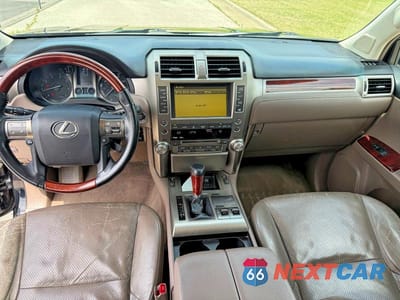 Zdjęcie 9 z 10 samochodu: 2010 LEXUS GX 460 VIN:JTJBM7FX4A5000420 - miniatura