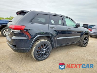 Trzecie zdjęcie samochodu z tyłu: 2017 JEEP GRAND CHEROKEE LAREDO VIN:1C4RJFAG1HC905960 - miniatura