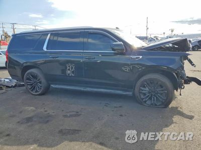 Czwarte zdjęcie samochodu z boku: 2021 GMC YUKON XL K1500 SLE VIN:1GKS2FKDXMR330255 - miniatura
