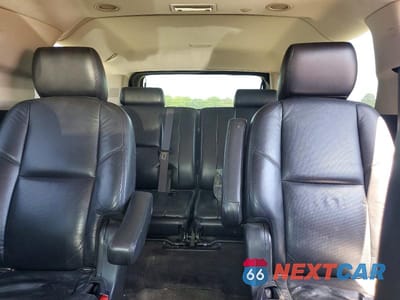Zdjęcie 10 z 13 samochodu: 2011 CADILLAC ESCALADE ESV VIN:1GYS4GEF0BR242220 - miniatura
