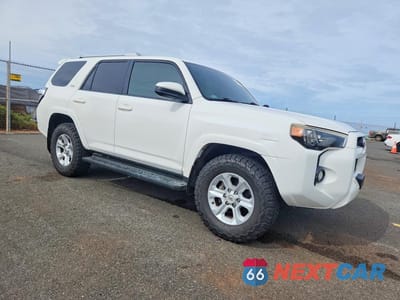 Czwarte zdjęcie samochodu z boku: 2018 TOYOTA 4RUNNER SR5 VIN:JTEZU5JR5J5188715 - miniatura