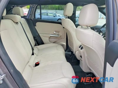 Zdjęcie 11 z 14 samochodu: 2022 MERCEDES-BENZ GLA 250 4MATIC VIN:W1N4N4HB4NJ347549 - miniatura