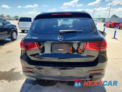 Zdjęcie 6 z 13 samochodu: 2021 MERCEDES-BENZ GLC 300 VIN:W1N0G8DB9MV264843 - miniatura
