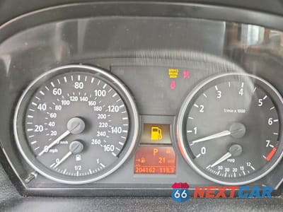 Zdjęcie 9 z 12 samochodu: 2006 BMW 325 I VIN:WBAVB13556PT24328 - miniatura