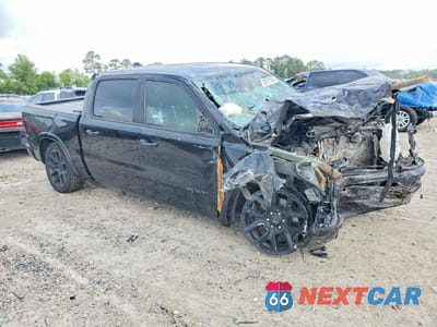 Czwarte zdjęcie samochodu z boku: 2022 RAM 1500 LARAMIE VIN:1C6SRFJT6NN414699 - miniatura