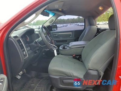 Zdjęcie 7 z 12 samochodu: 2015 RAM 1500 ST VIN:3C6JR6AT3FG525216 - miniatura