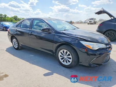 Czwarte zdjęcie samochodu z boku: 2015 TOYOTA CAMRY LE VIN:4T4BF1FK5FR471201 - miniatura