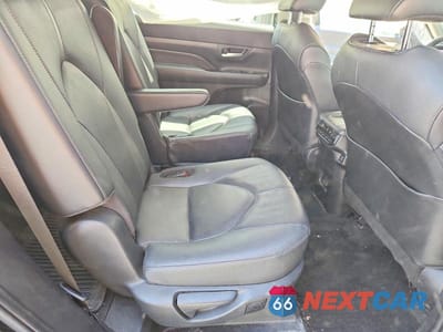 Zdjęcie 11 z 13 samochodu: 2024 TOYOTA GRAND HIGHLANDER PLATINUM VIN:5TDAAAB50RS035485 - miniatura