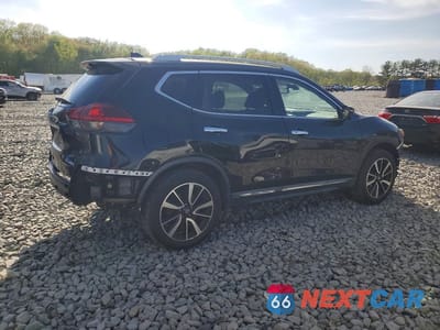 Trzecie zdjęcie samochodu z tyłu: 2019 NISSAN ROGUE SL VIN:5N1AT2MV0KC740335 - miniatura