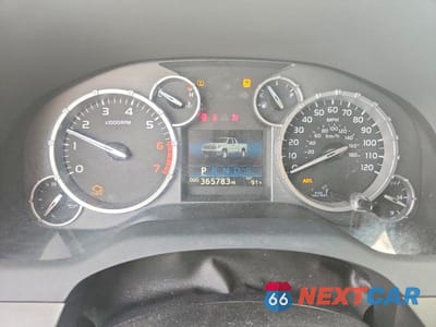 Zdjęcie 9 z 12 samochodu: 2016 TOYOTA TUNDRA CREWMAX SR5 VIN:5TFEM5F15GX102340 - miniatura