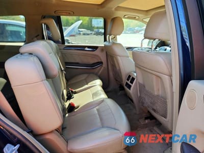 Zdjęcie 10 z 12 samochodu: 2014 MERCEDES-BENZ GL 350 BLUETEC VIN:4JGDF2EE2EA330882 - miniatura