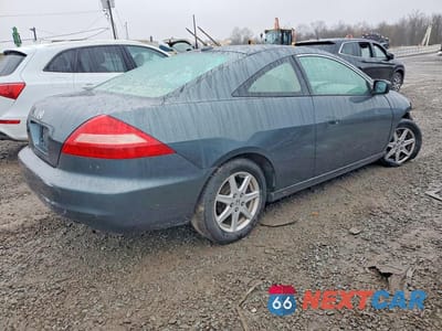 Trzecie zdjęcie samochodu z tyłu: 2004 HONDA ACCORD EX VIN:1HGCM82674A016828 - miniatura