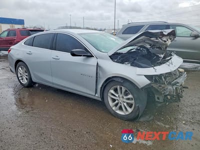 Czwarte zdjęcie samochodu z boku: 2019 CHEVROLET MALIBU LS VIN:1G1ZB5ST9KF126808 - miniatura