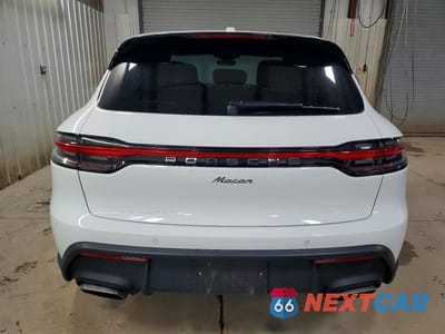 Zdjęcie 6 z 12 samochodu: 2023 PORSCHE MACAN BASE VIN:WP1AA2A50PLB05703 - miniatura
