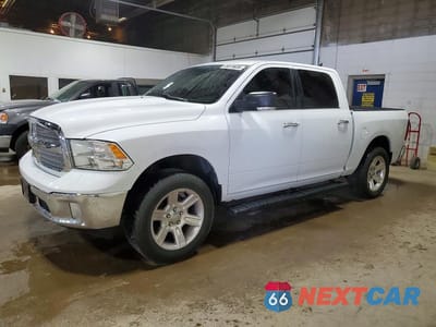 2017 RAM 1500 SLT 1C6RR7LM5HS880897 - główne zdjęcie licytacji z USA - miniatura