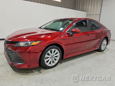 2019 TOYOTA CAMRY LE 4T1B11HK4KU818033 - główne zdjęcie licytacji z USA - miniatura
