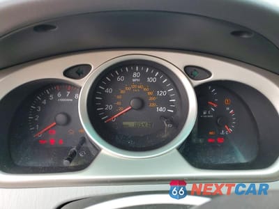 Zdjęcie 9 z 12 samochodu: 2004 TOYOTA HIGHLANDER LIMITED VIN:JTEEP21A840059805 - miniatura