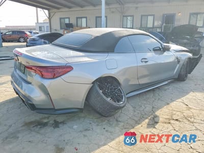 Trzecie zdjęcie samochodu z tyłu: 2026 BMW M4 COMPETITION VIN:WBS43BA05TCV75161 - miniatura