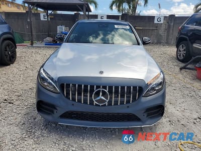 Piąte zdjęcie samochodu w środku: 2018 MERCEDES-BENZ C 43 4MATIC AMG VIN:55SWF6EB9JU236198 - miniatura