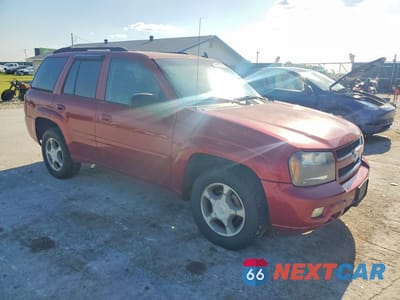 Czwarte zdjęcie samochodu z boku: 2006 CHEVROLET TRAILBLAZER LS VIN:1GNDT13S562204485 - miniatura