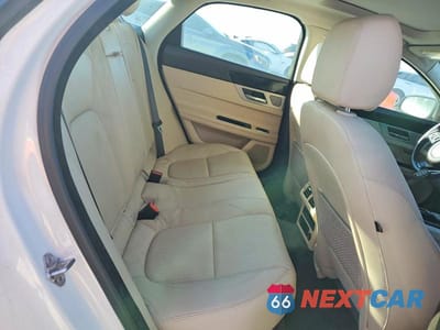 Zdjęcie 10 z 12 samochodu: 2016 JAGUAR XF PRESTIGE VIN:SAJBE4BV5GCY03777 - miniatura