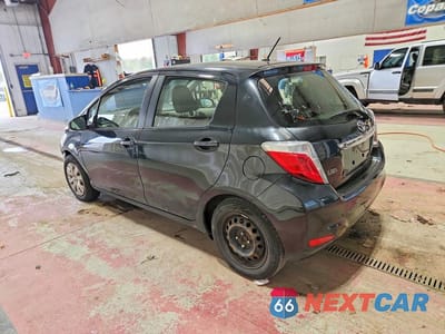 Drugie zdjęcie samochodu z przodu: 2014 TOYOTA YARIS 5-DOOR LE VIN:JTDKTUD33ED579805 - miniatura